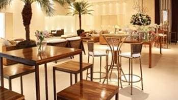 locação de móveis para eventos - aluguel de banquetas e mesas bistrô em são paulo